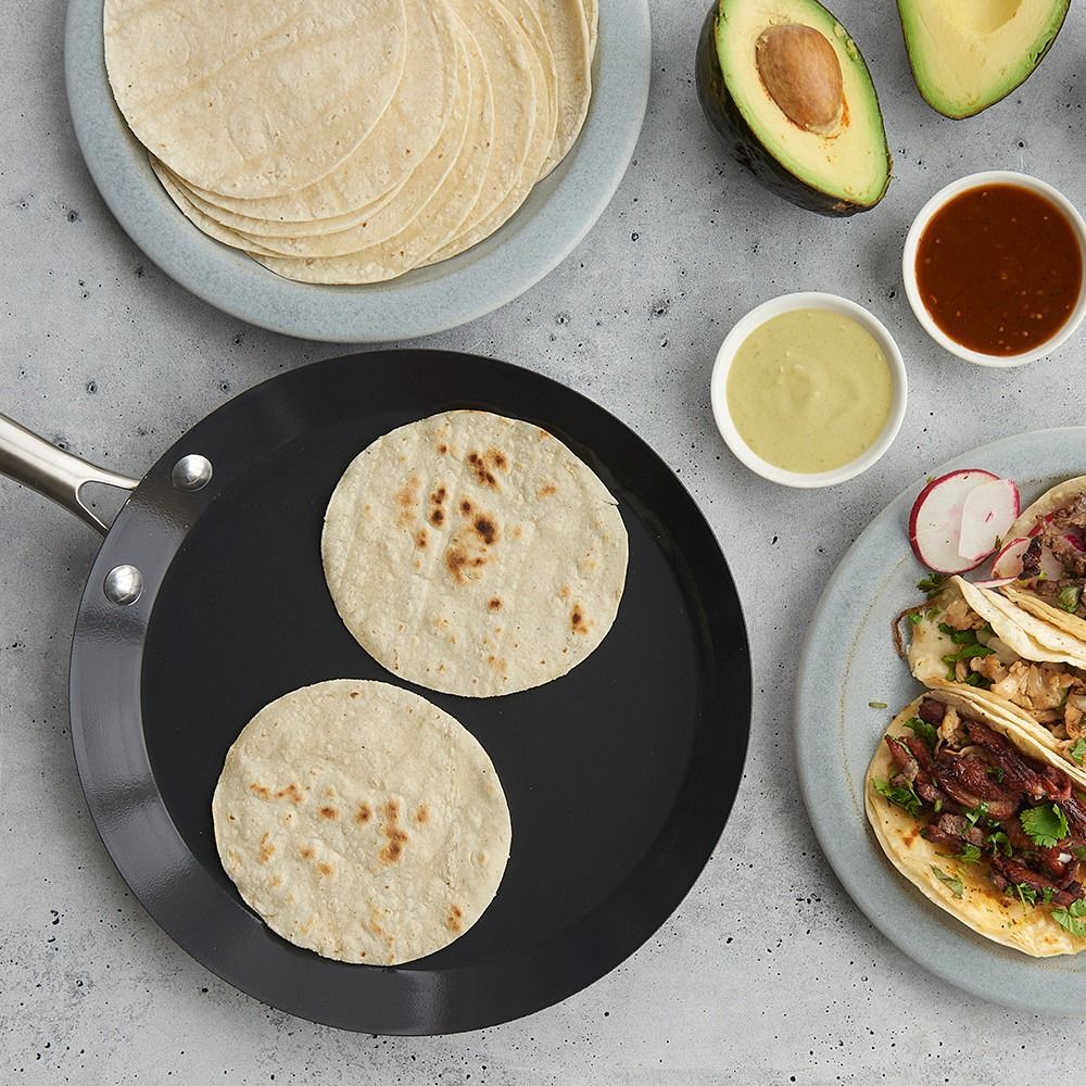 03460_traditional_crepe_pan_2024.jpg