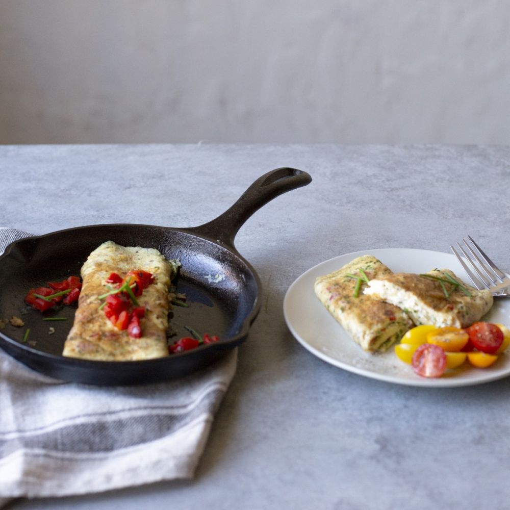 lc8sk_lifestyle_herb_and_goat_cheese_omlet_1.jpg