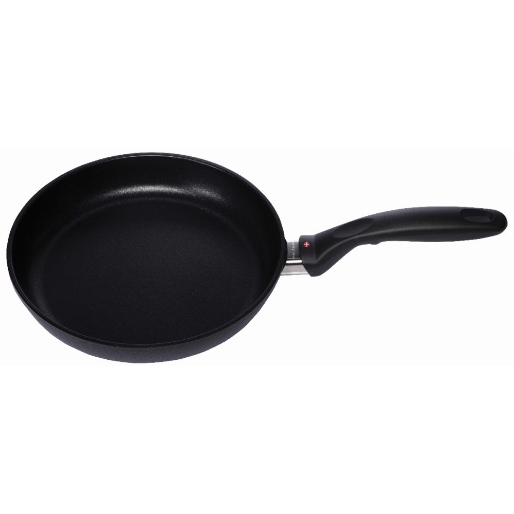 xd6420t_fry_pan_front_view_2017_10_27_20_11_39_utc_.jpg
